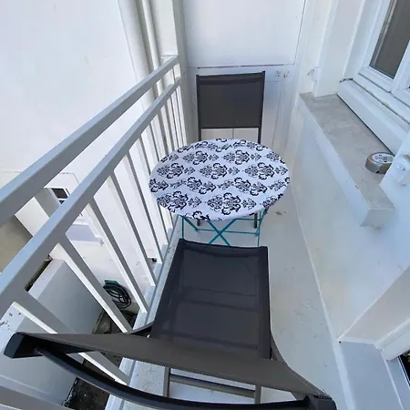 Apartmán Cocon Hyper-centre Proche Et Marche - 2 *